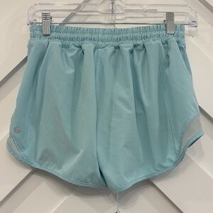 Lululemon Hotty Hot Shorts II In Icing Blue Size 6 Tall 4"